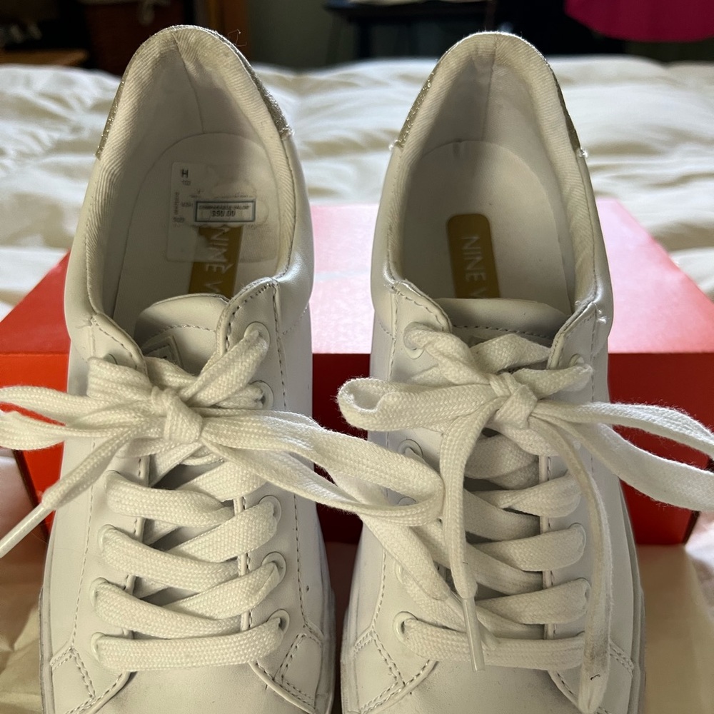 Nine West Gold Sparkle Heel White Tennies. Size 7